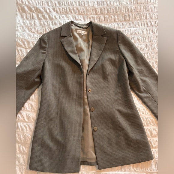 Ross Mayer Jackets & Blazers - Classic Women's Gray Ross Mayer 100% Wool Blazer